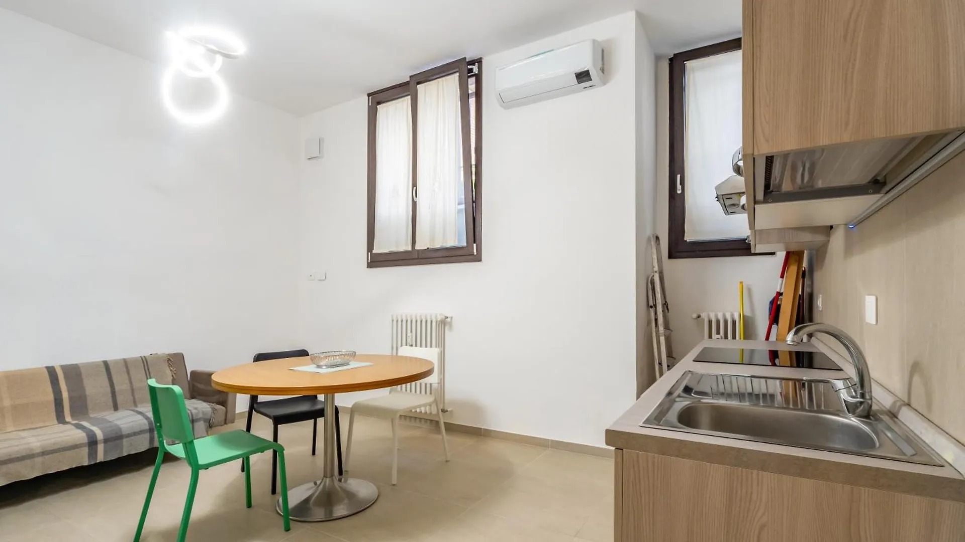 Milano-Washington Modern Apartment